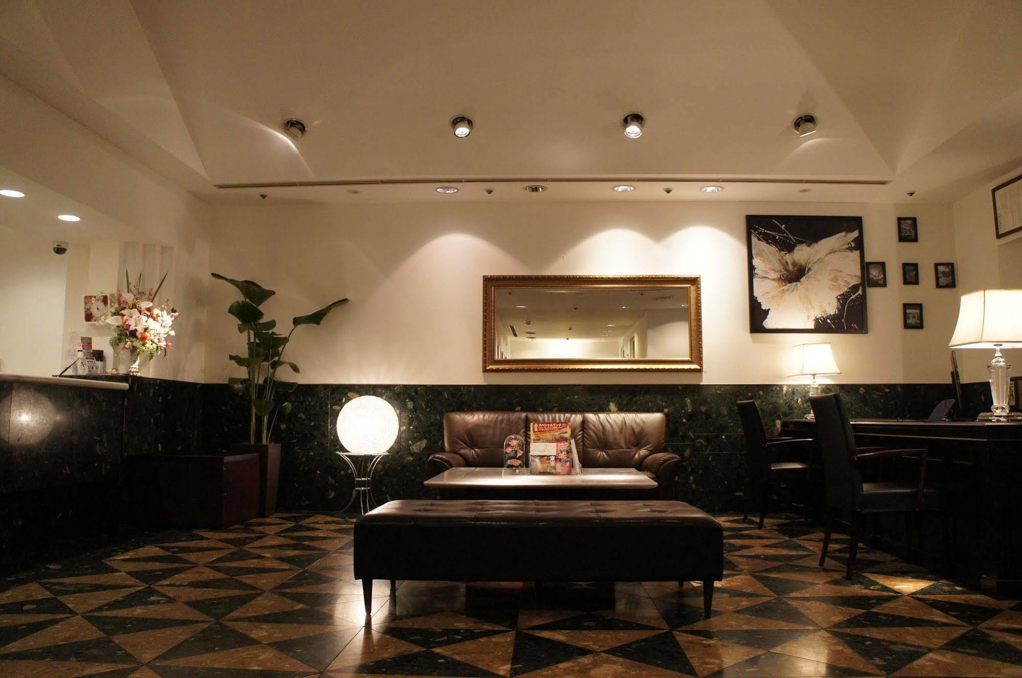 Abest Meguro Hotel 3*